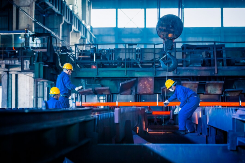 Montagem e Desmontagem de Equipamentos Industriais: Guia Prático para Profissionais Montagem e Desmontagem de Equipamentos Industriais: Guia Prático para Profissionais